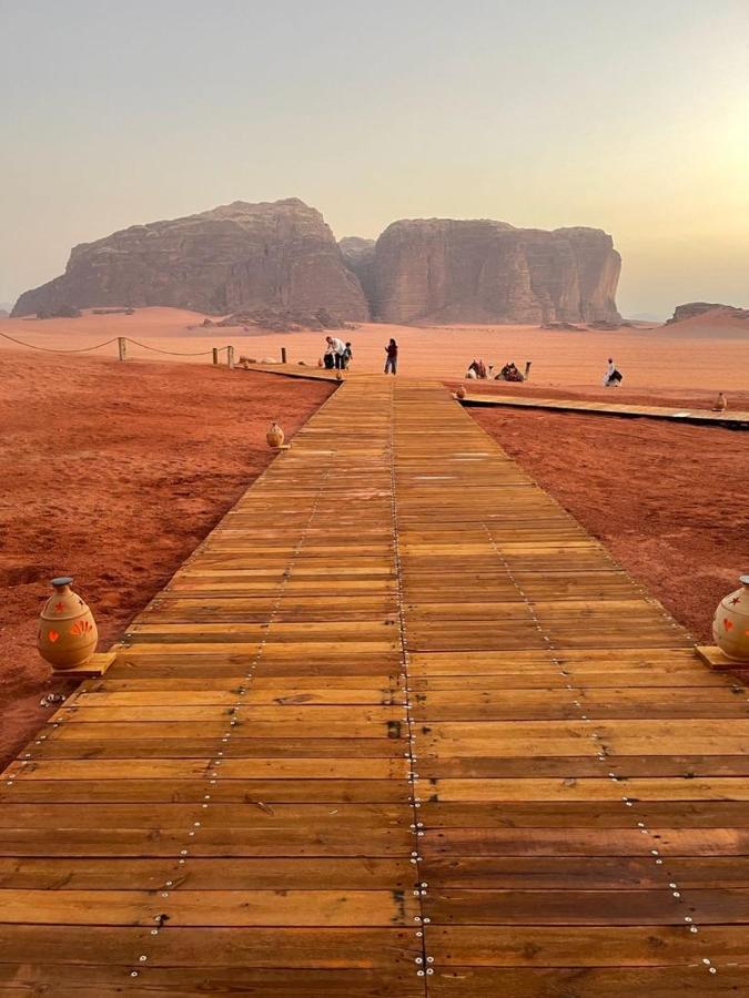 Wadi Rum Bedouin Camp Hotell Exteriör bild