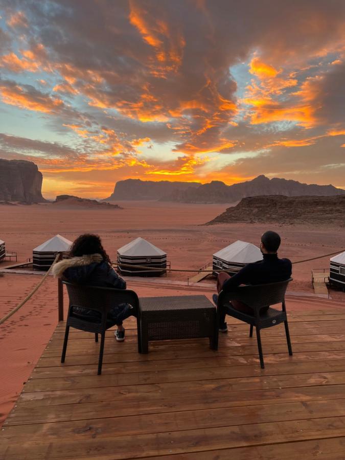 Wadi Rum Bedouin Camp Hotell Exteriör bild