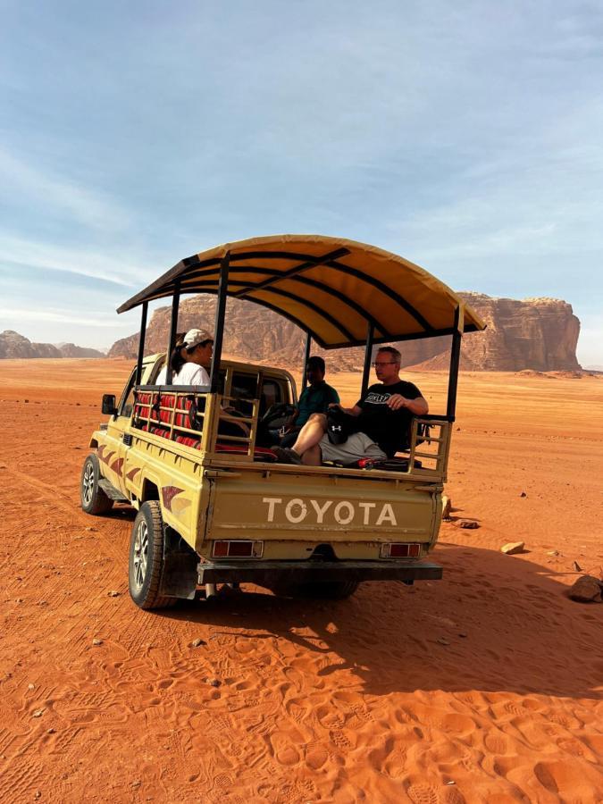 Wadi Rum Bedouin Camp Hotell Exteriör bild